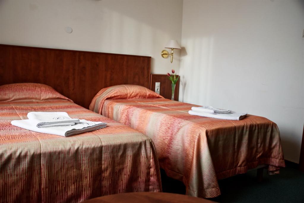 Hotel Lukács Superior Kazincbarcika Camera foto